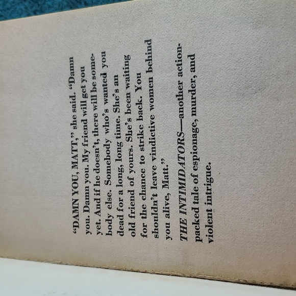 The intimidators book - Picture 4 of 4